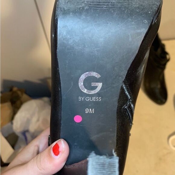 G BY Guess Size 9 Black Heel Booties - Picture 5 of 5